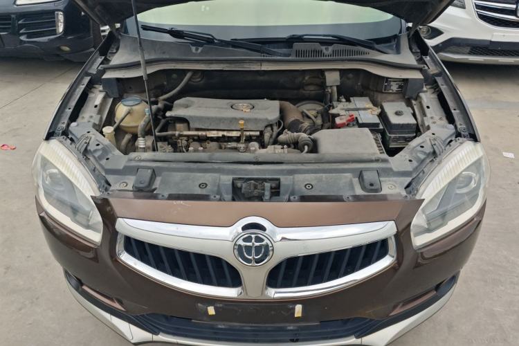 Used Brilliance V5 2014 1.5T Automatic Two-Wheel Drive Sport Model Engine Bay
