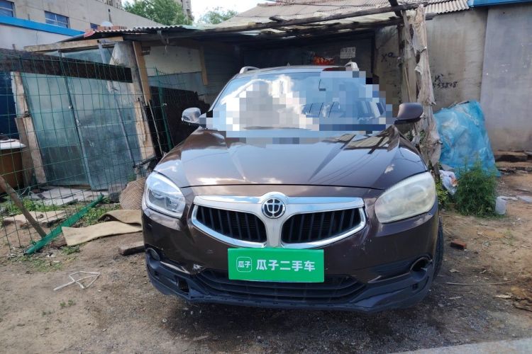 Used Brilliance V5 2014 1.6L Manual Comfort Model Front
