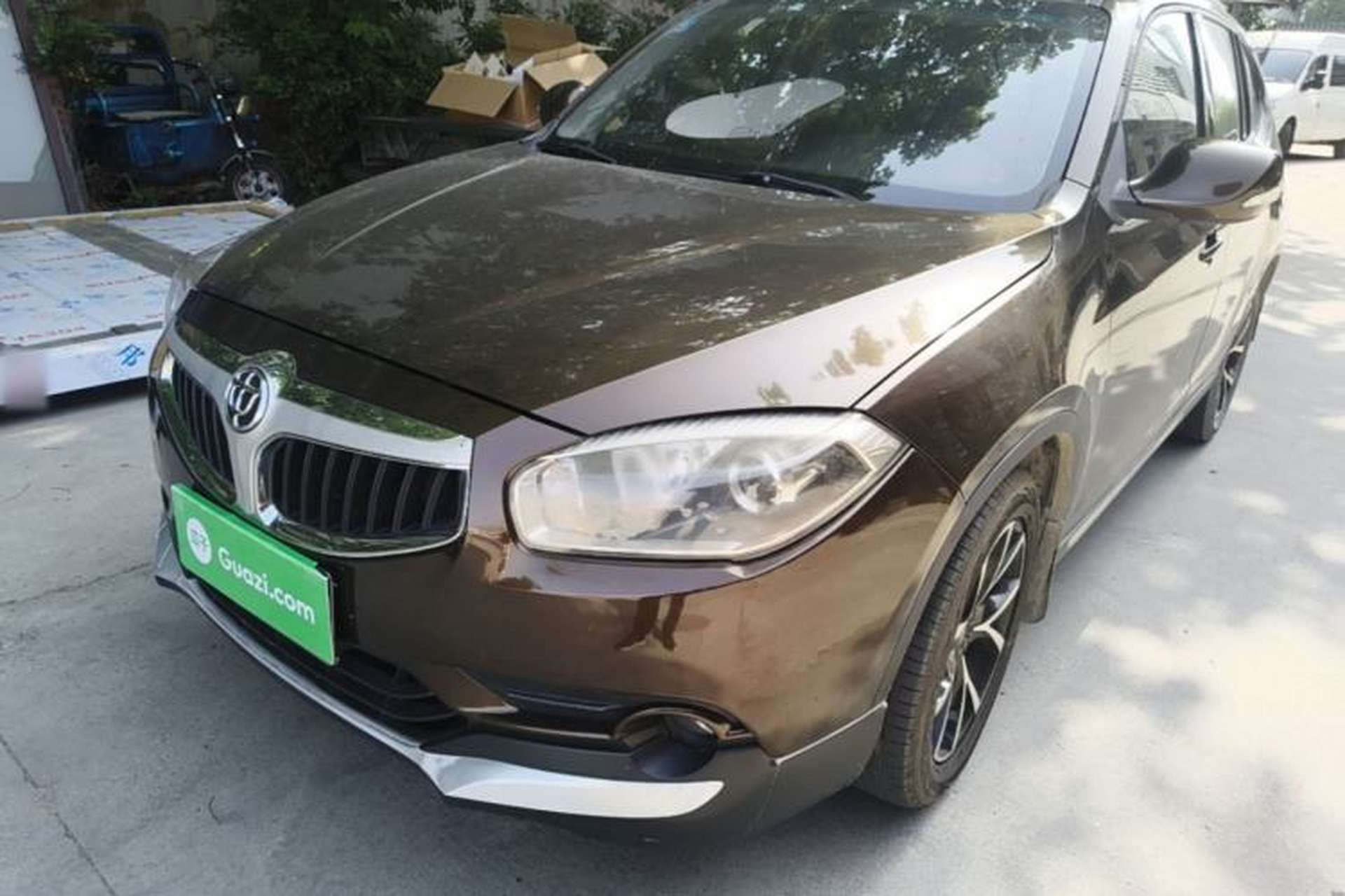 Used Brilliance V5 2014 1.6L Manual Comfort Model Front Left 45 Deg