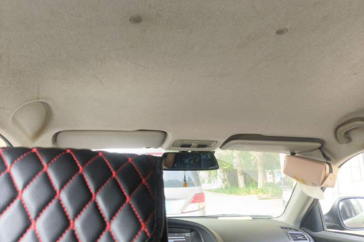Used Brilliance V5 2014 1.6L Manual Comfort Model Headliner