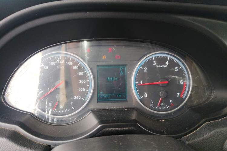 Used Brilliance V5 2014 1.6L Automatic Luxury Model Instrument Cluster