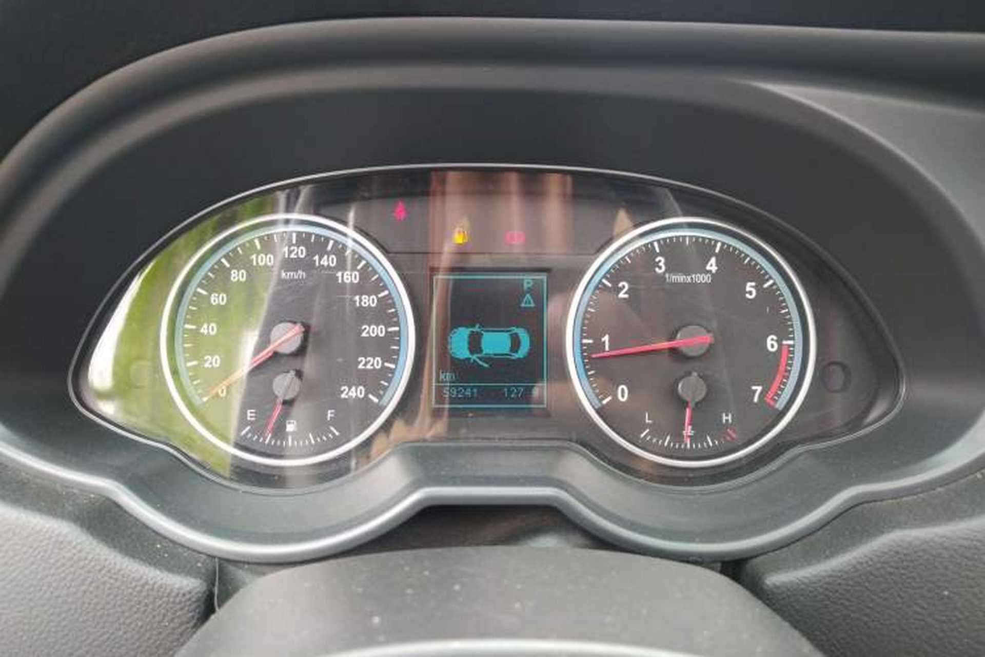 Used Brilliance V5 2014 1.5T Automatic Two-Wheel Drive Sport Model Instrument Cluster