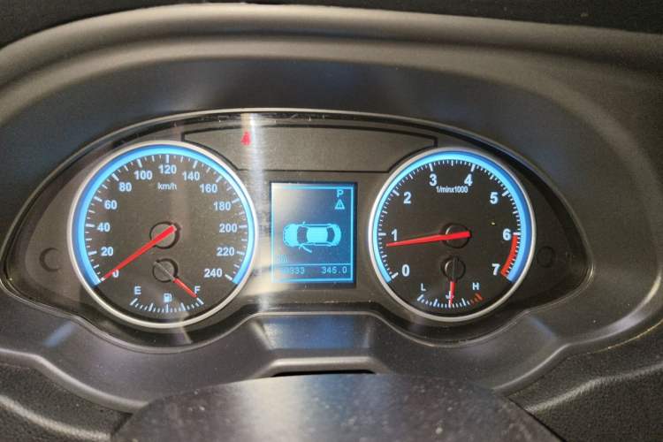 Used Brilliance V5 2014 1.6L Automatic Comfort Model Instrument Cluster
