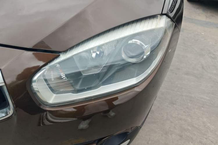 Used Brilliance V5 2014 1.5T Automatic Two-Wheel Drive Sport Model Left Front Headlight