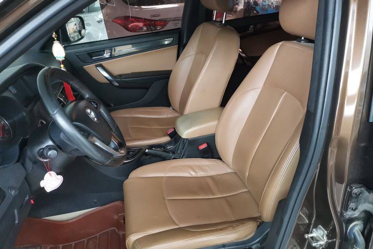 Used Brilliance V5 2014 1.5T Automatic Two-Wheel Drive Luxury Version Left Front Seat