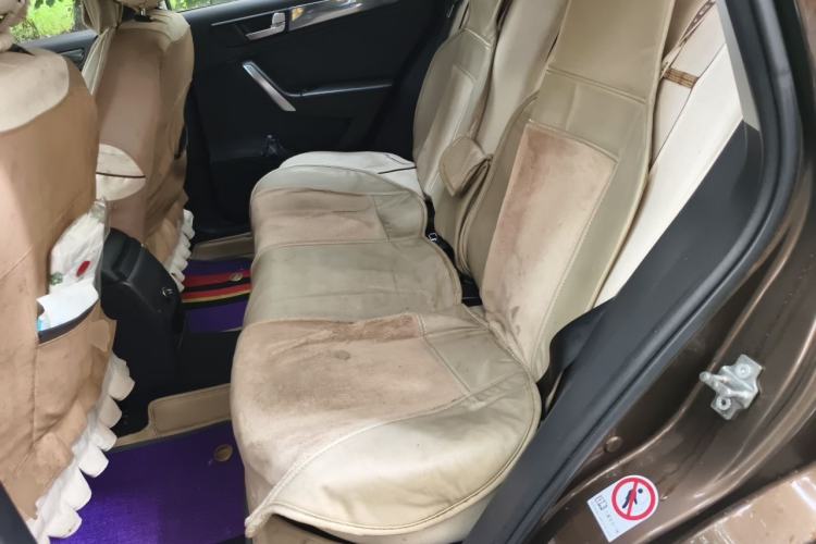 Used Brilliance V5 2014 1.5T Automatic Two-Wheel Drive Sport Model Left Rear Seat