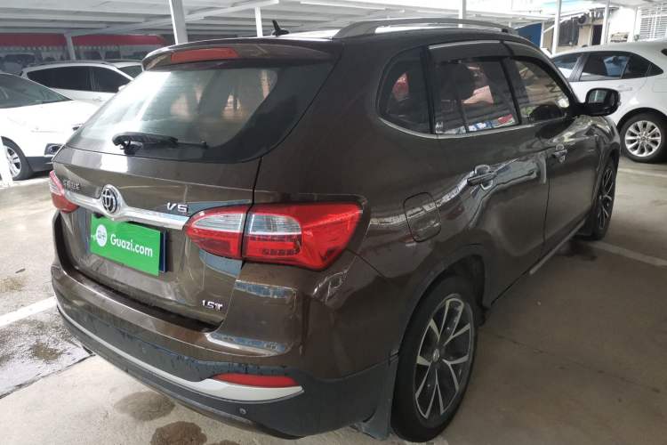 Used Brilliance V5 2014 1.5T Automatic Two-Wheel Drive Luxury Version Rear Right 45 Deg