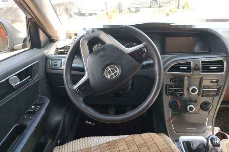 Used Brilliance V5 2014 1.6L Manual Comfort Model Steering Wheel