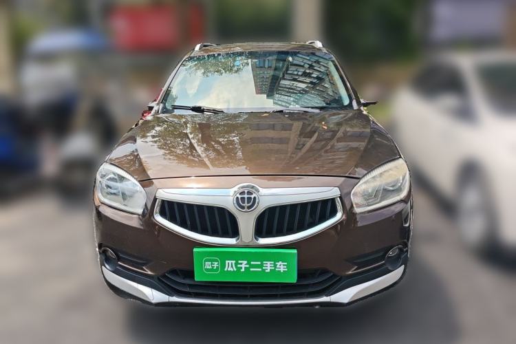 Used Brilliance V5 2014 1.6L Manual Comfort Model Front