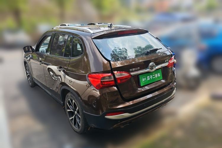 Used Brilliance V5 2014 1.6L Manual Comfort Model Rear Left 45 Deg