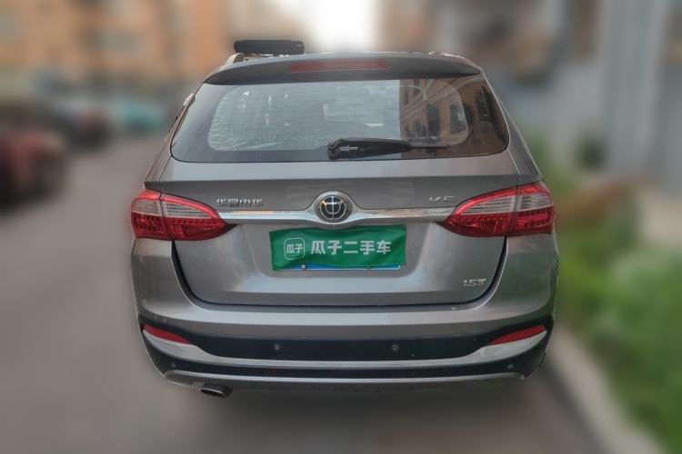 Used Brilliance V5 2014 1.5T Manual Two-Wheel Drive Sport Model Rear