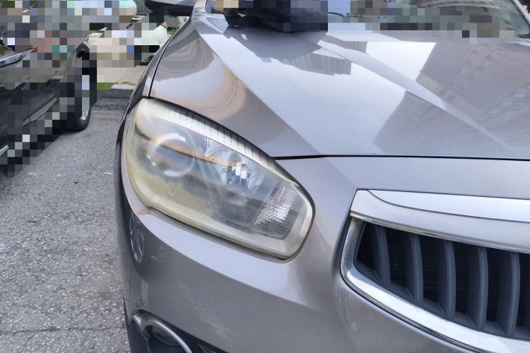 Used Brilliance V5 2014 1.5T Automatic Two-Wheel Drive Sport Model Right Front Headlight