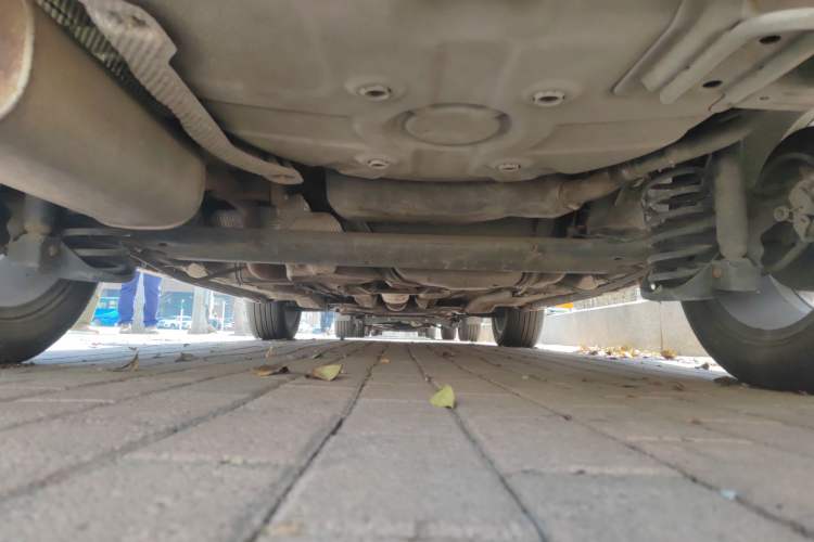 Used Brilliance V5 2014 1.6L Automatic Comfort Model Chassis Rear