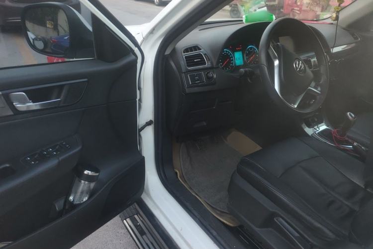 Used Brilliance V5 2014 1.6L Manual Comfort Model Driver Seat