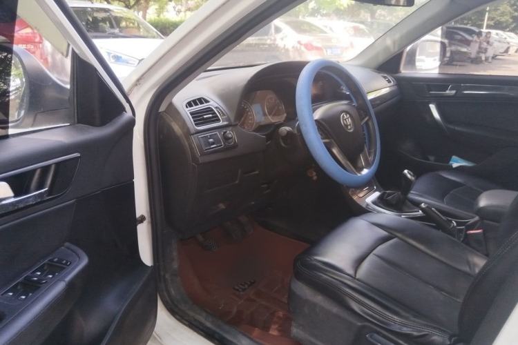 Used Brilliance V5 2014 1.6L Manual Comfort Model Driver Seat