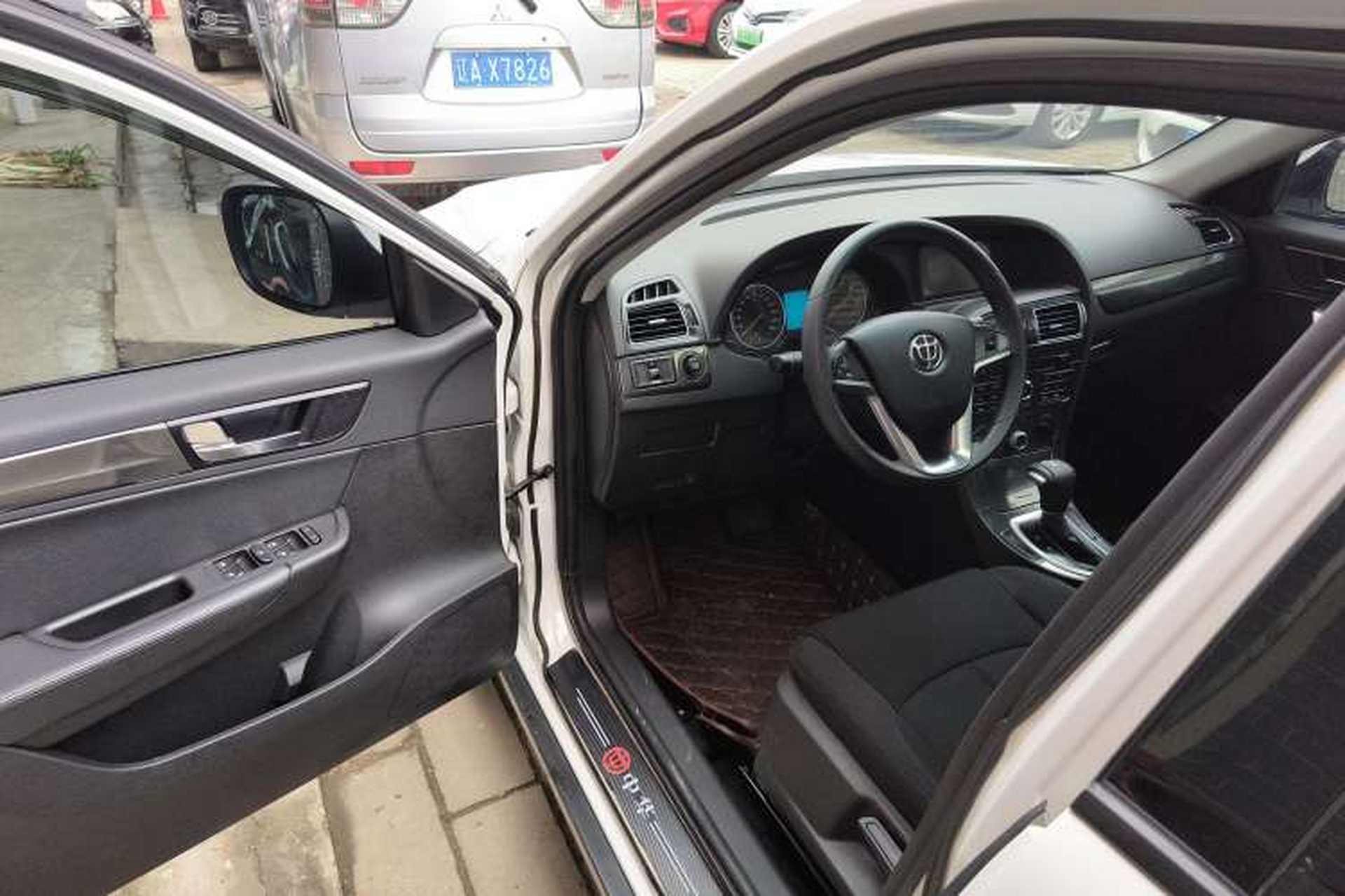 Used Brilliance V5 2014 1.5T Automatic Two-Wheel Drive Sport Model Driver Seat