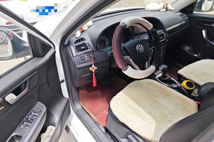 Used Brilliance V5 2014 1.5T Automatic Two-Wheel Drive Sport Model Driver Seat