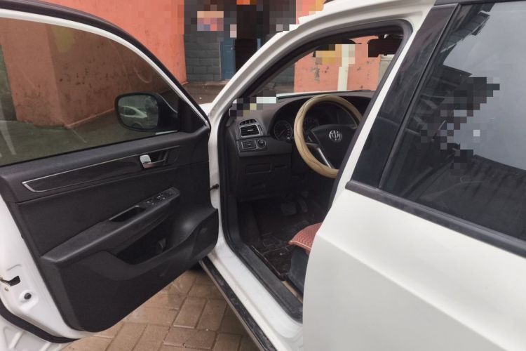 Used Brilliance V5 2014 1.5T Automatic Two-Wheel Drive Sport Model Driver Seat