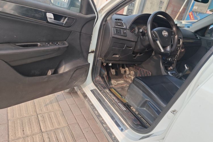 Used Brilliance V5 2014 1.6L Manual Comfort Model Driver Seat