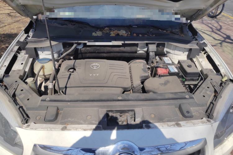 Used Brilliance V5 2014 1.6L Automatic Comfort Model Engine Bay