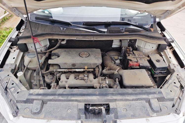 Used Brilliance V5 2014 1.5T Automatic Two-Wheel Drive Sport Model Engine Bay