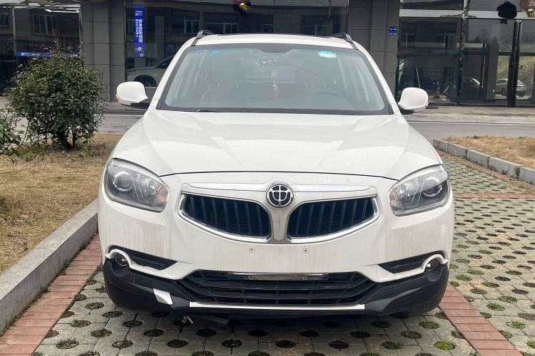 Used Brilliance V5 2014 1.5T Automatic Two-Wheel Drive Sport Model Exterior 1