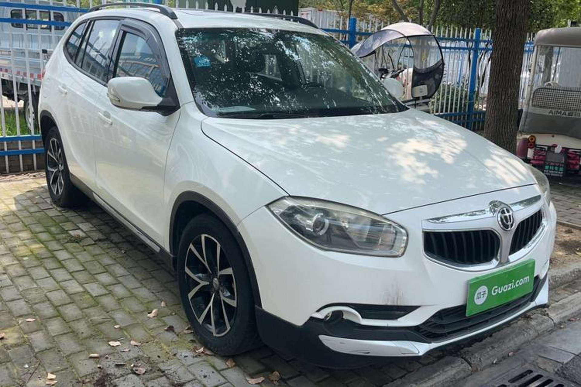 Used Brilliance V5 2014 1.5T Automatic Two-Wheel Drive Sport Model Exterior 3