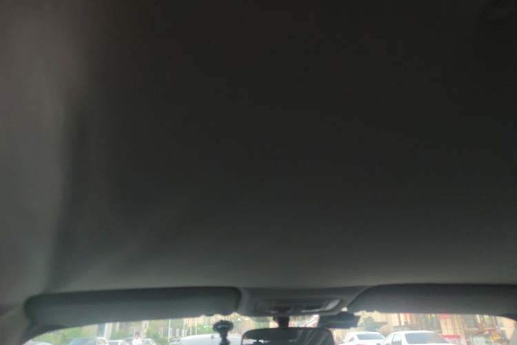 Used Brilliance V5 2014 1.6L Manual Comfort Model Headliner