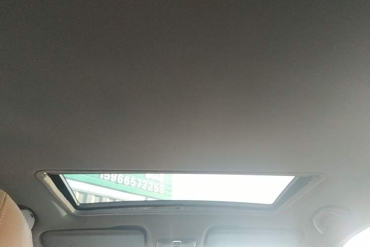 Used Brilliance V5 2014 1.6L Automatic Luxury Model Headliner