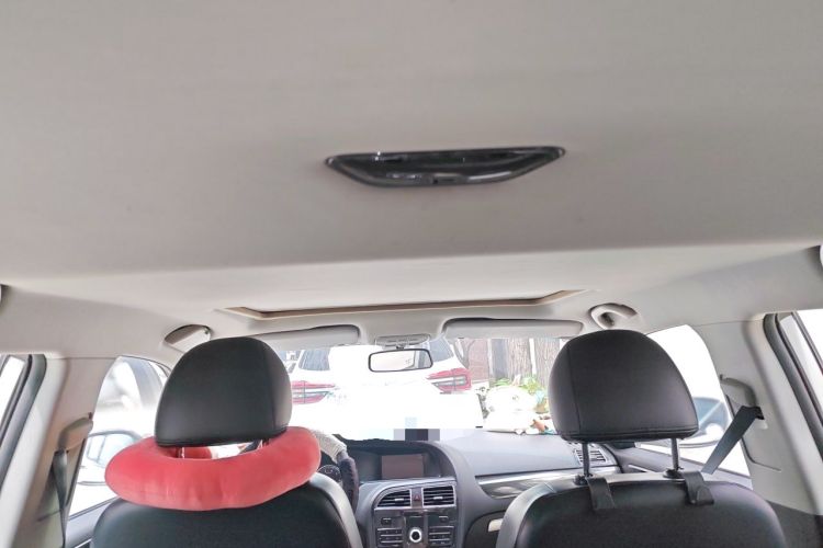 Used Brilliance V5 2014 1.5T Automatic Two-Wheel Drive Sport Model Headliner