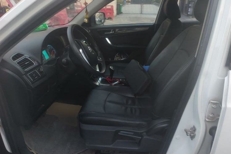 Used Brilliance V5 2014 1.6L Manual Comfort Model Left Front Seat