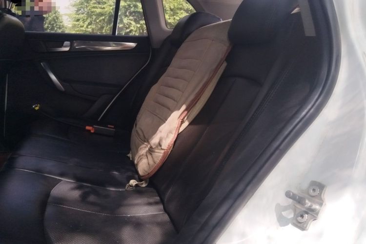 Used Brilliance V5 2014 1.6L Manual Comfort Model Left Rear Seat