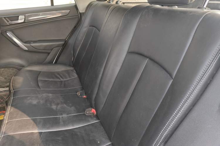 Used Brilliance V5 2014 1.6L Manual Comfort Model Left Rear Seat