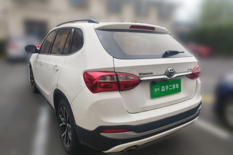 Used Brilliance V5 2014 1.6L Automatic Luxury Model Rear Left 45 Deg