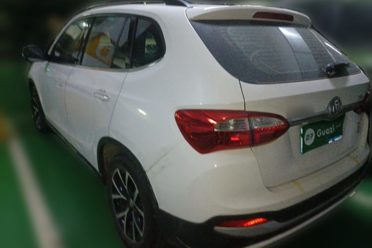 Used Brilliance V5 2014 1.6L Manual Luxury Model Rear Left 45 Deg