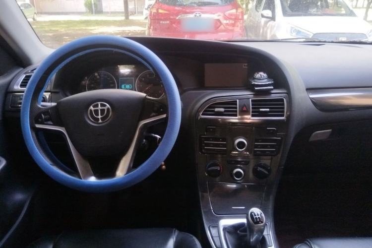 Used Brilliance V5 2014 1.6L Manual Comfort Model Steering Wheel