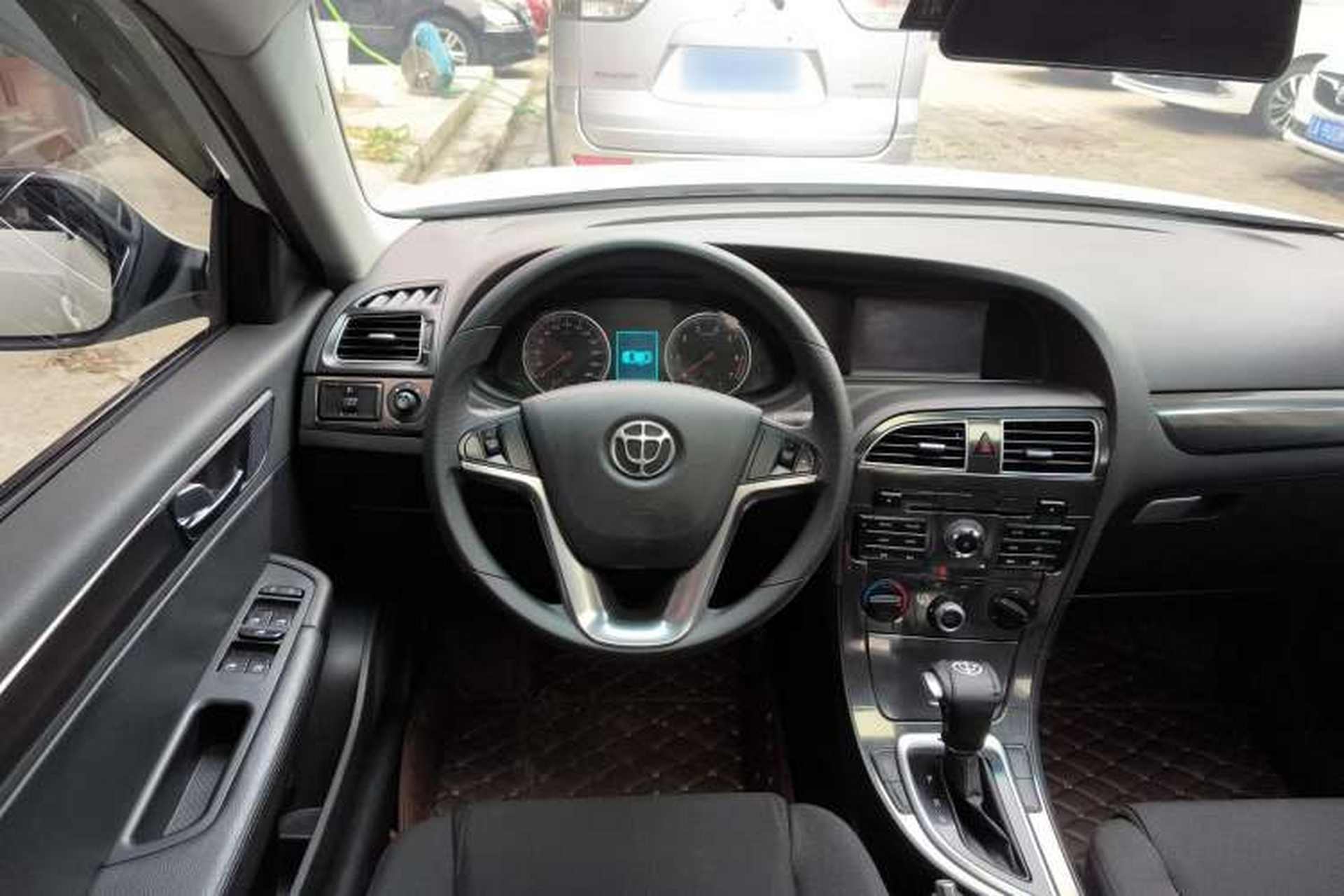 Used Brilliance V5 2014 1.5T Automatic Two-Wheel Drive Sport Model Steering Wheel