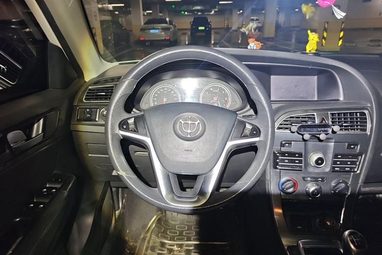 Used Brilliance V5 2014 1.6L Manual Comfort Model Steering Wheel