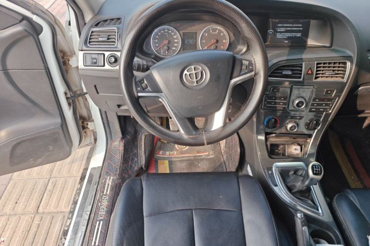 Used Brilliance V5 2014 1.6L Manual Comfort Model Steering Wheel