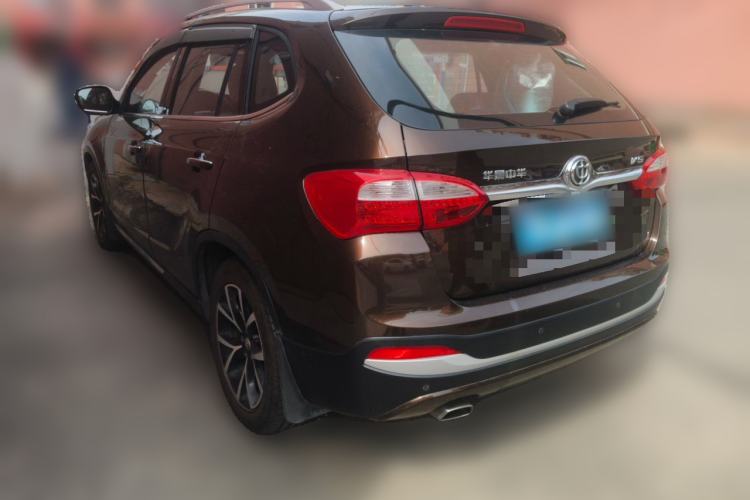 Used Brilliance V5 2016 1.5T Automatic Two-Wheel Drive Smart Version Exterior 3
