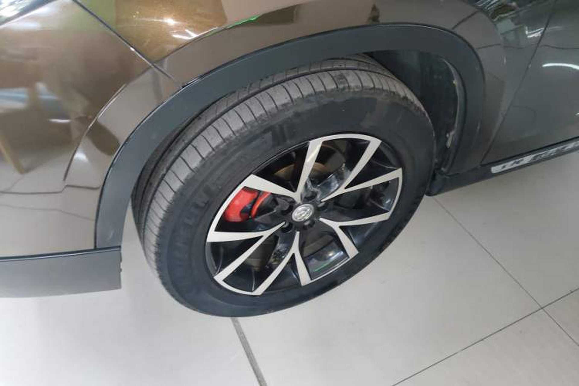 Used Brilliance V5 2016 1.5T Automatic Two-Wheel Drive Smart Version Exterior 7