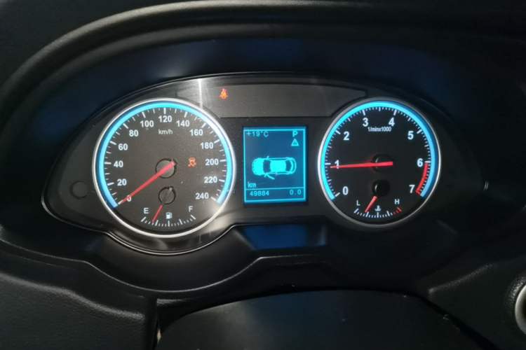 Used Brilliance V5 2016 1.5T Automatic Two-Wheel Drive Smart Version Instrument Cluster