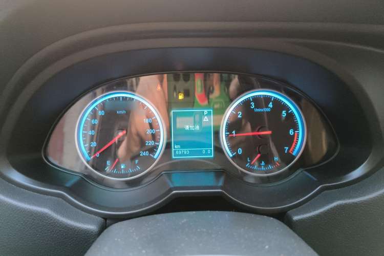 Used Brilliance V5 2016 1.5T Automatic Two-Wheel Drive Sport Model Instrument Cluster