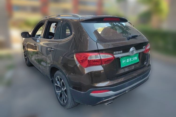Used Brilliance V5 2016 1.5T Manual Two-Wheel Drive Smart Version Rear Left 45 Deg