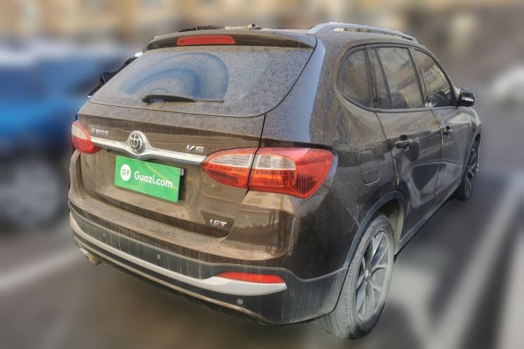 Used Brilliance V5 2016 1.5T Automatic Two-Wheel Drive Sport Model Rear Right 45 Deg