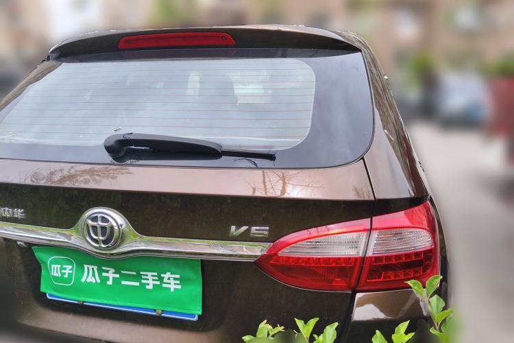 Used Brilliance V5 2016 1.5T Manual Two-Wheel Drive Smart Version Rear
