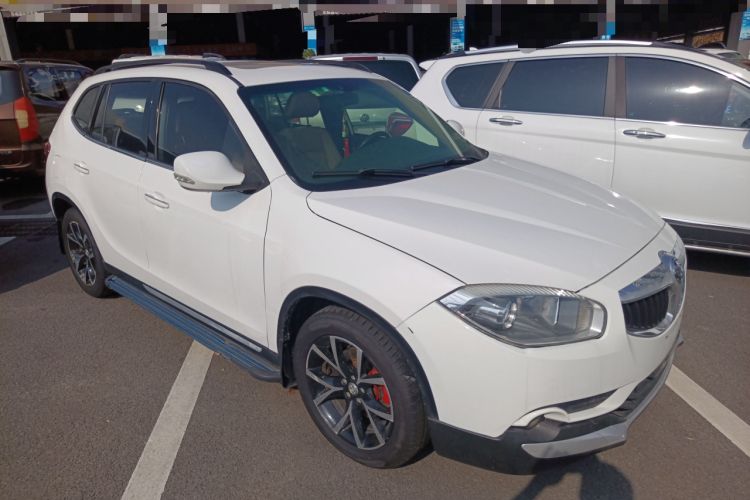 Used Brilliance V5 2016 1.5T Manual Two-Wheel Drive Smart Version Front Right 45 Deg
