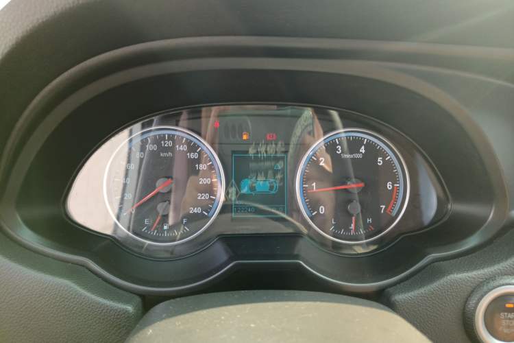 Used Brilliance V5 2016 1.5T Manual Two-Wheel Drive Smart Version Instrument Cluster