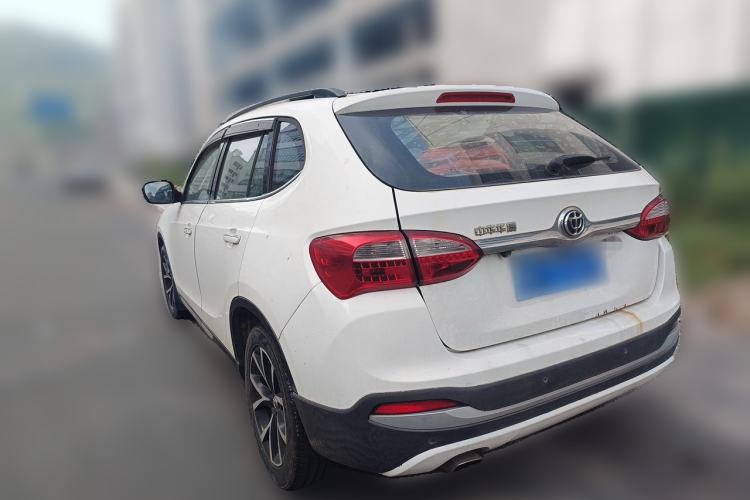 Used Brilliance V5 2016 1.5T Automatic Two-Wheel Drive Smart Version Rear Left 45 Deg