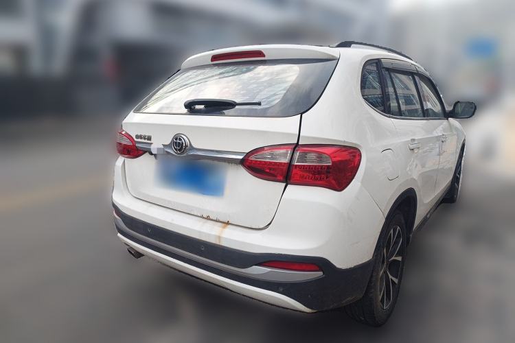 Used Brilliance V5 2016 1.5T Automatic Two-Wheel Drive Smart Version Rear Right 45 Deg